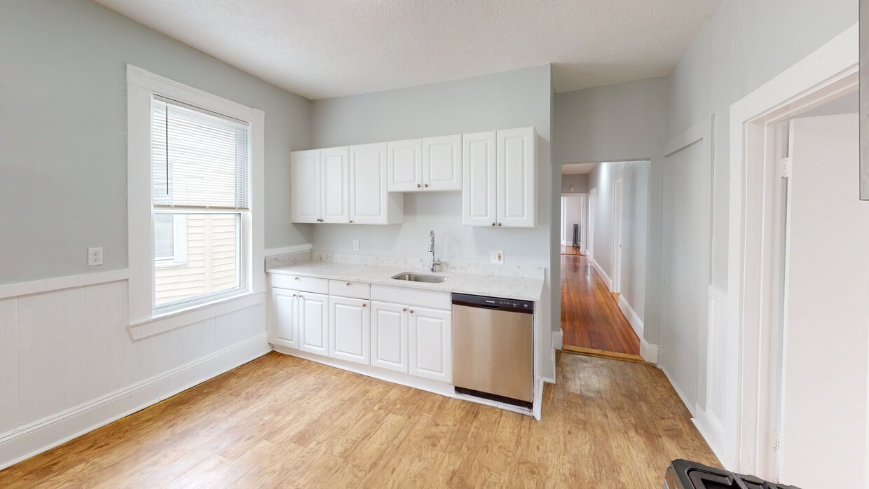 Photo - 110 Howland St Apartment