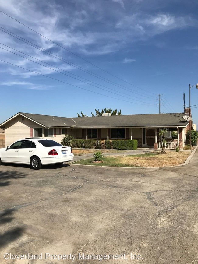 Building Photo - 3 br, 2 bath House - 900 East Rose Ave.