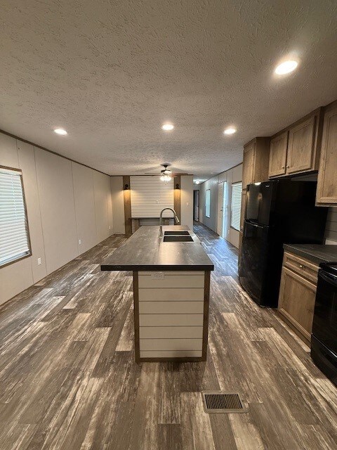 Foto del edificio - 3127 Greenfield Rd