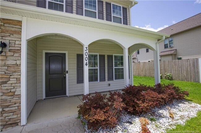 Building Photo - 3004 Blockade Runner Dr