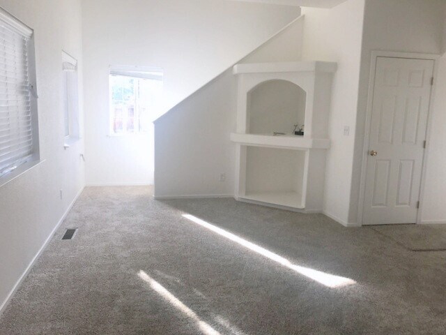 Foto del edificio - Great home In sparks..Close to everything!!!