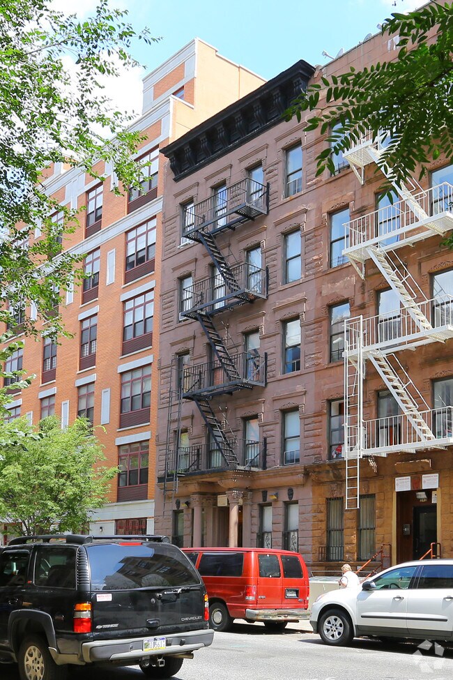 Foto del edificio - 245 W 115th St