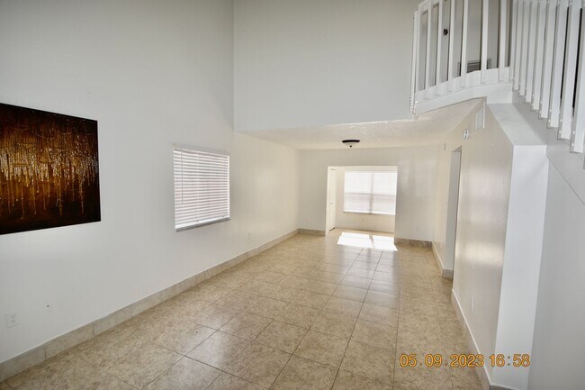 Foto del edificio - Newly Renovated Single-Family Home with POOL!