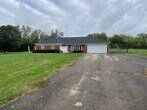 Primary Photo - Introducing a charming 3 bedroom, 2 bathro...
