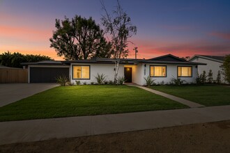 Building Photo - 1069 Donner Ave