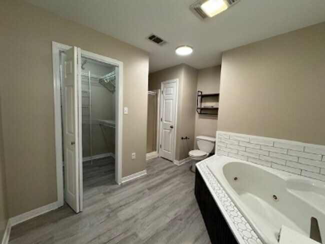 Foto del edificio - Beautiful Condo in Eden Oaks Subdivision – Ponchatoula, LA