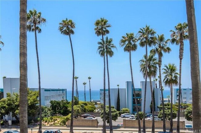 Foto del edificio - Ocean View Corner Unit Condo w/Balcony+Jac...