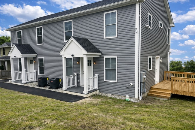 Building Photo - 22 Infield St