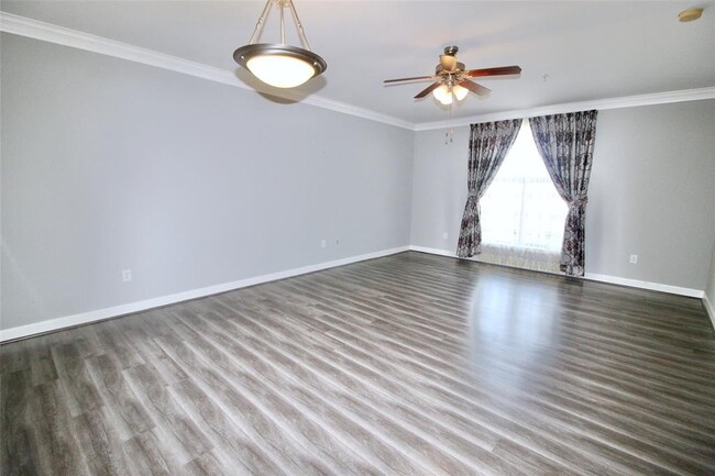 Building Photo - 2299 Lone Star Dr