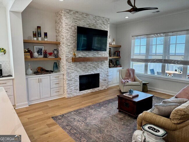 Foto del edificio - 314 Campbell Pkwy