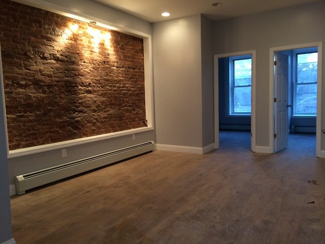 Interior Photo - 3 bedroom With a Backyard