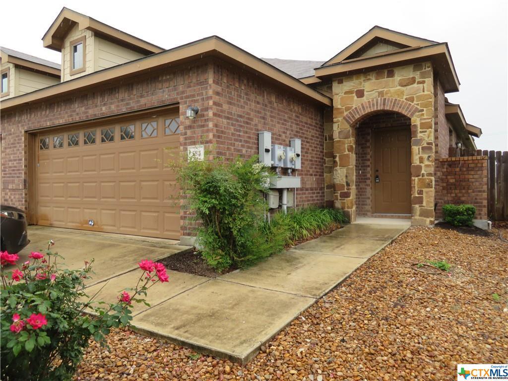 554 Creekside Cir, New Braunfels, TX 78130 Townhome Rentals in New