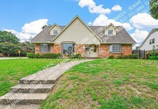 Building Photo - 13346 Purple Sage Rd