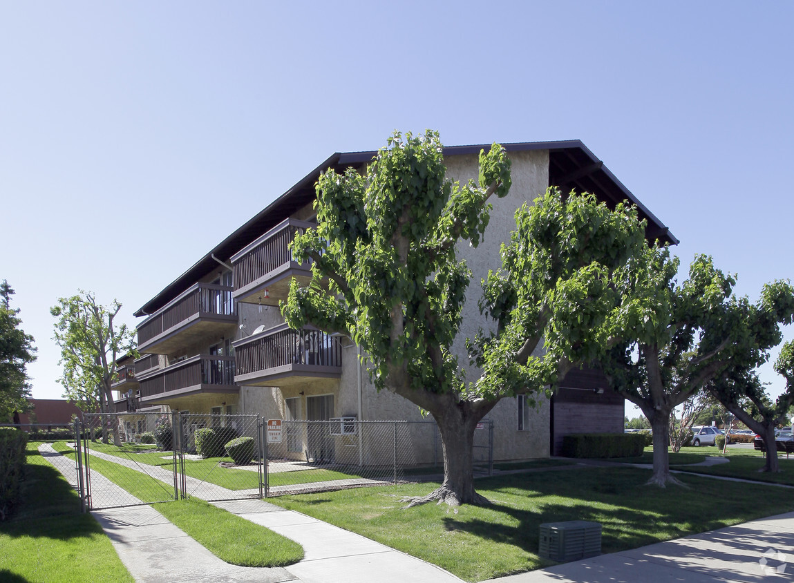 Building Photo - Sutter Village Apartments