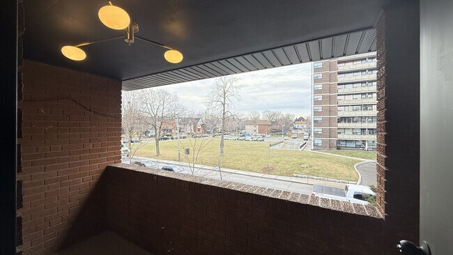 Photo du bâtiment - 60 Triller Ave