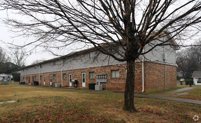 Foto del edificio - Jefferson Village Apartments