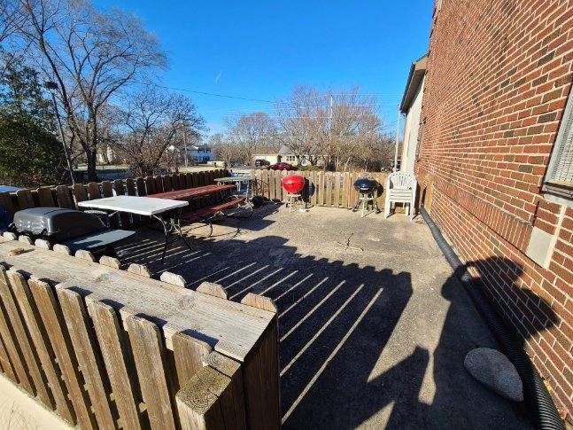 Foto del edificio - 138 Elkhorn Rd