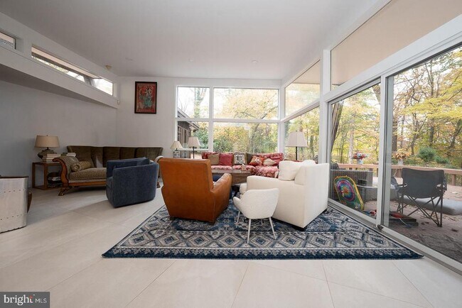 Foto del edificio - 39 Fairview Rd