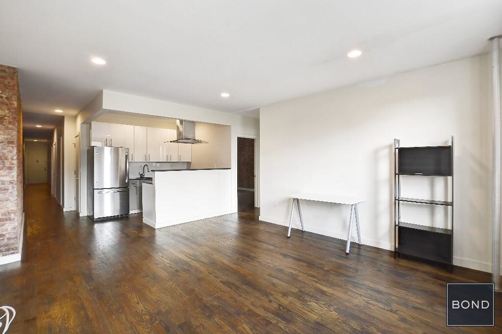 Foto principal - 3671 Broadway