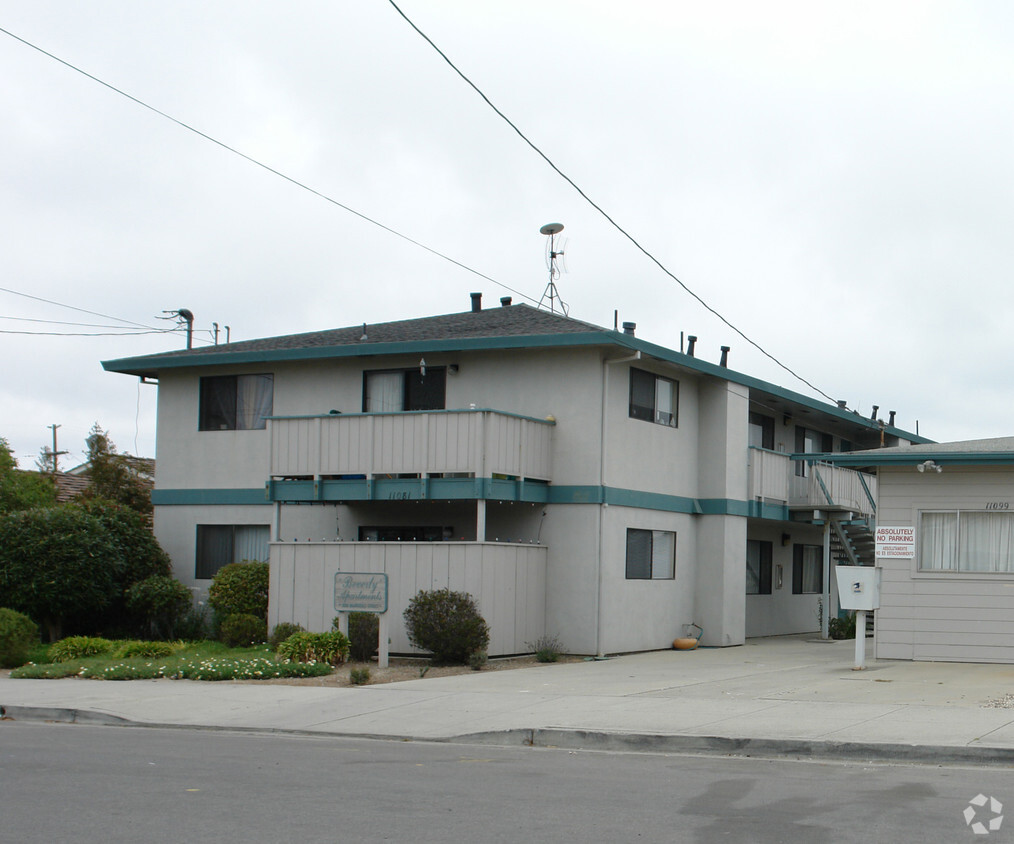 Building Photo - Beverly Apartments