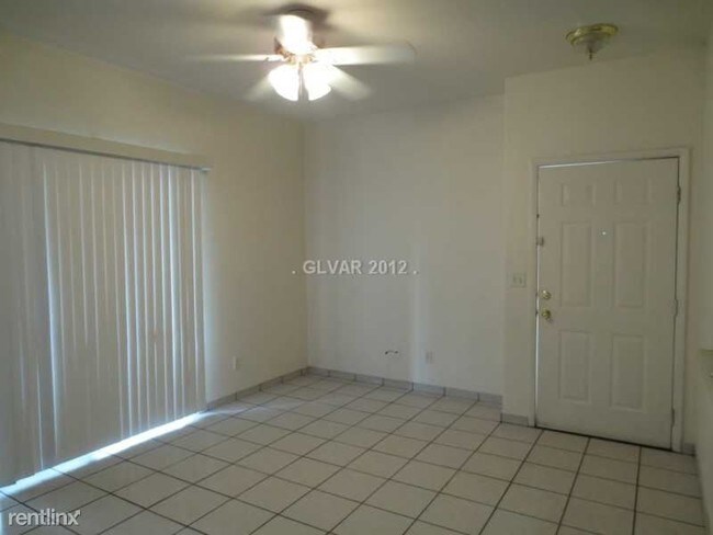 Foto del edificio - 5650 E Sahara Ave