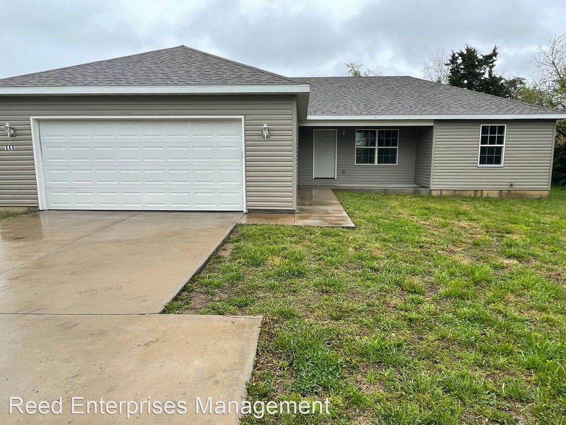 Primary Photo - 3 br, 2 bath House - 111 Kellen Lane
