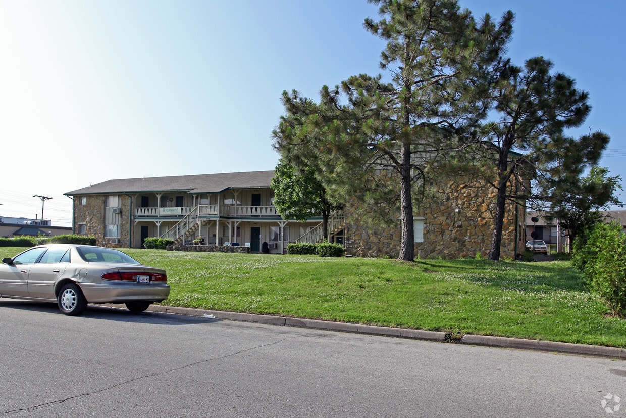 Foto del edificio - 5980 E 25th Pl