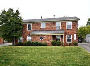 Building Photo - 4405 Kern Ct