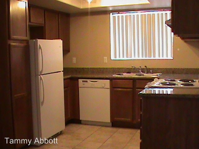 Building Photo - 7300 Pirates Cove Rd