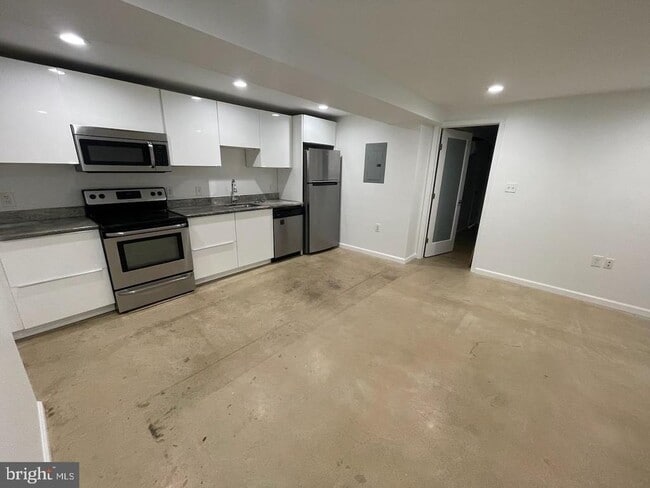 Foto del edificio - 4005 New Hampshire Ave NW