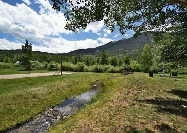 Building Photo - Long Term Rental- Mountainside Condos E339