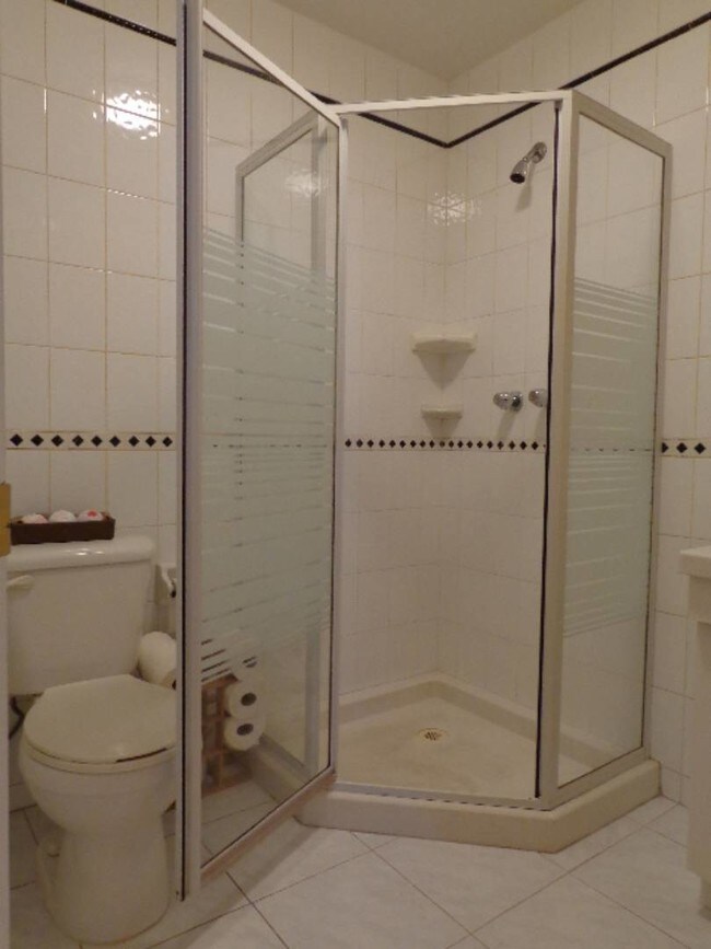 Foto del edificio - 50-47 44th St