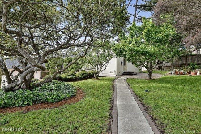 Building Photo - 3 br, 2 bath House - 581 Brighton Road