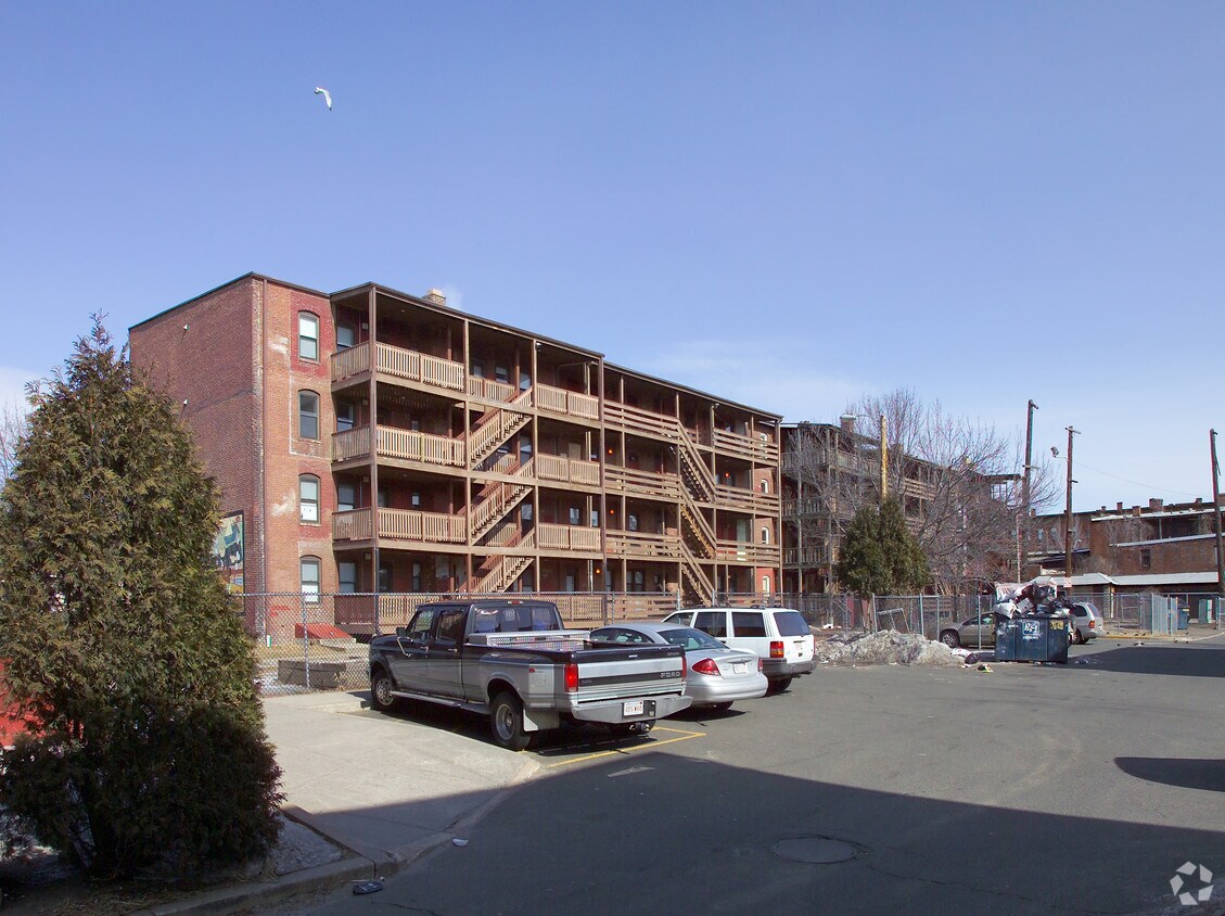 Foto del edificio - 534 S Bridge St