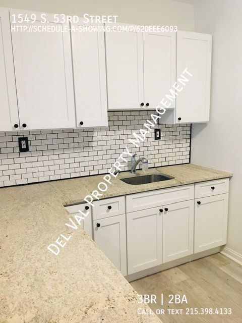 Foto del edificio - Newly Updated 3-Bdrm Row Home For Rent - 1...