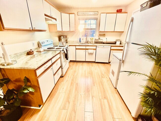 Foto del edificio - 223 Orchard Ln