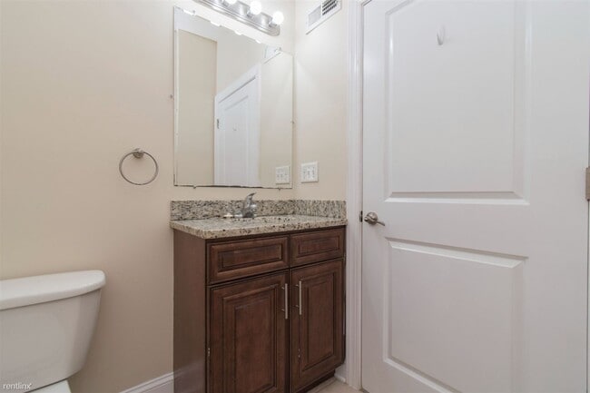 Building Photo - 4 br, 2 bath Duplex - 1927 N GRATZ ST Unit A