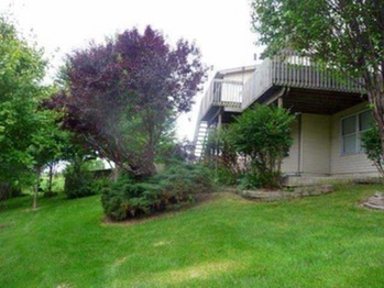 Back yard - 519 77th St