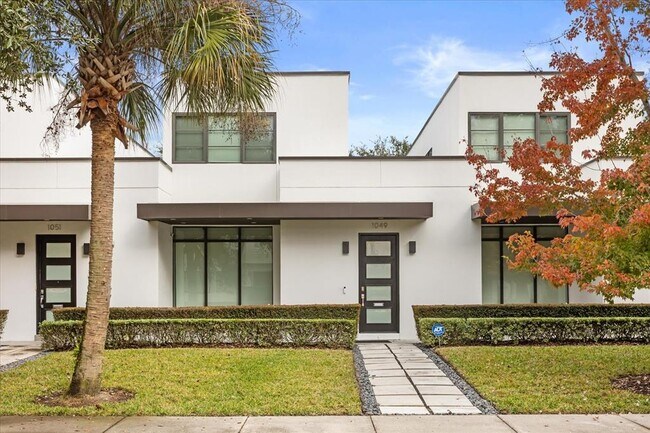 Foto del edificio - 1049 N Kentucky Ave