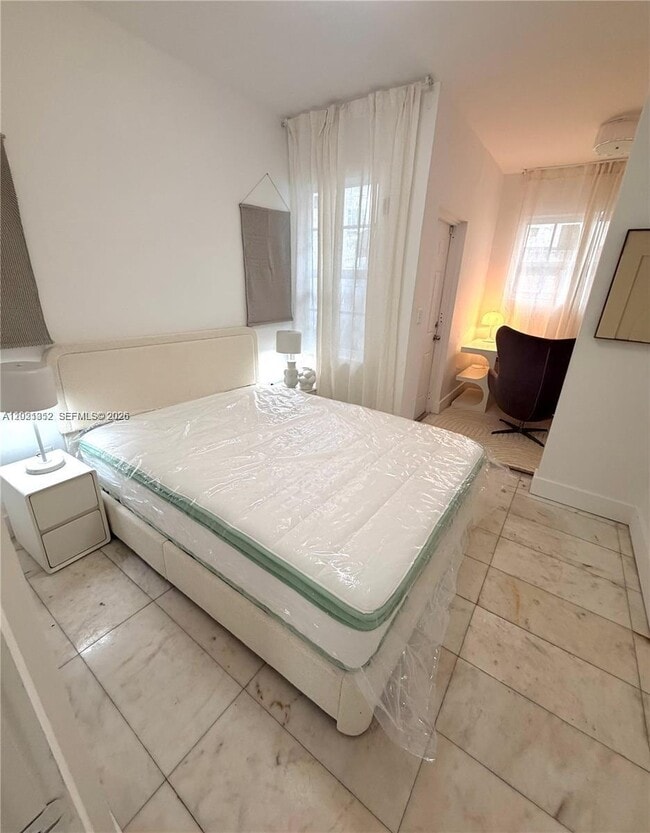 Foto del edificio - 801 8th St