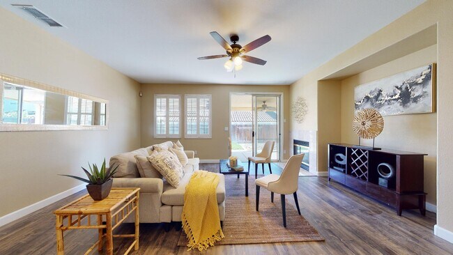 Building Photo - 538 Osprey Dr