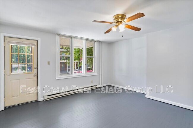Foto del edificio - 730 W Washington St