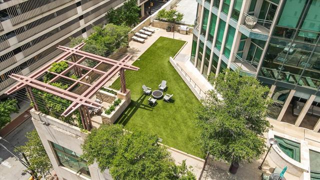 Foto del edificio - 500 Throckmorton St
