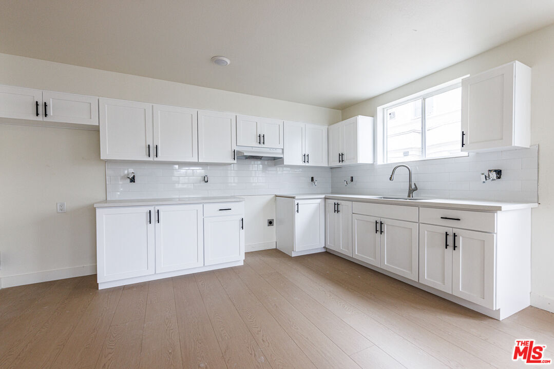 Building Photo - 442 E 118th St