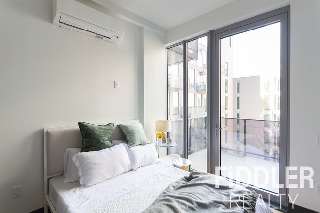 Foto del edificio - 42-20 27th St