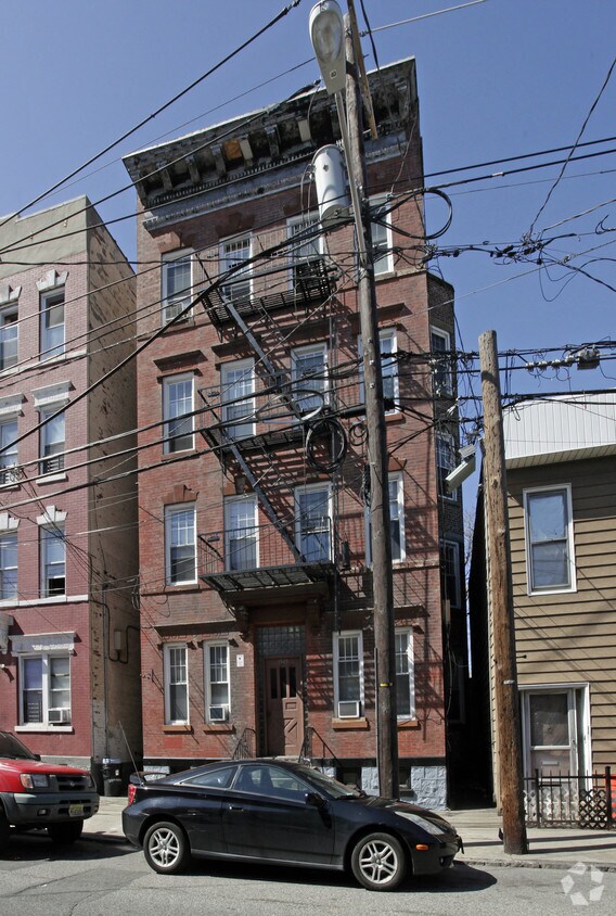 Foto del edificio - 3509 Hudson Ave
