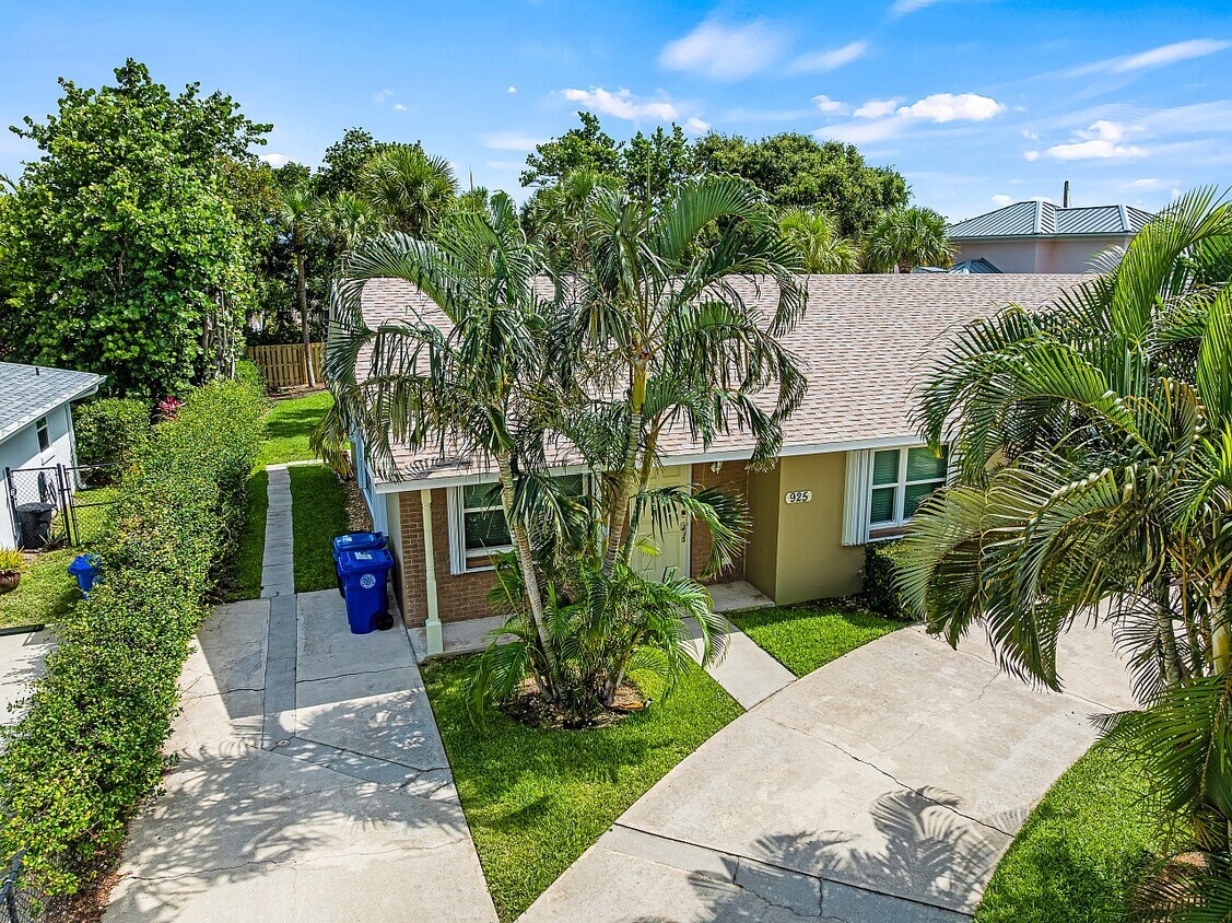 Foto principal - 925 Turtle Cove Ln