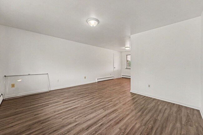 Foto del edificio - 10250 W 12th Ave