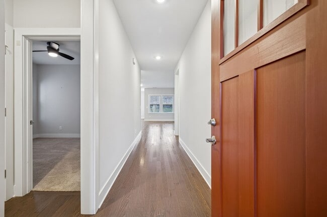 Building Photo - 428 Triple Crown Cir