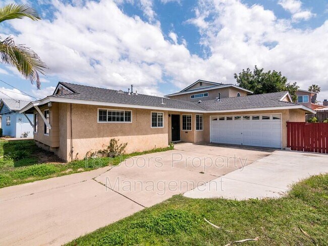 Building Photo - 3681 Mount Acadia Boulevard Apt A